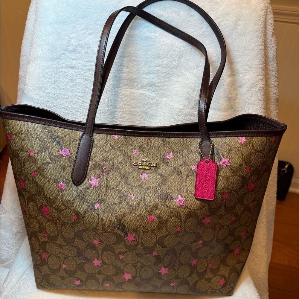 Coach City Tote in Disco Star Print